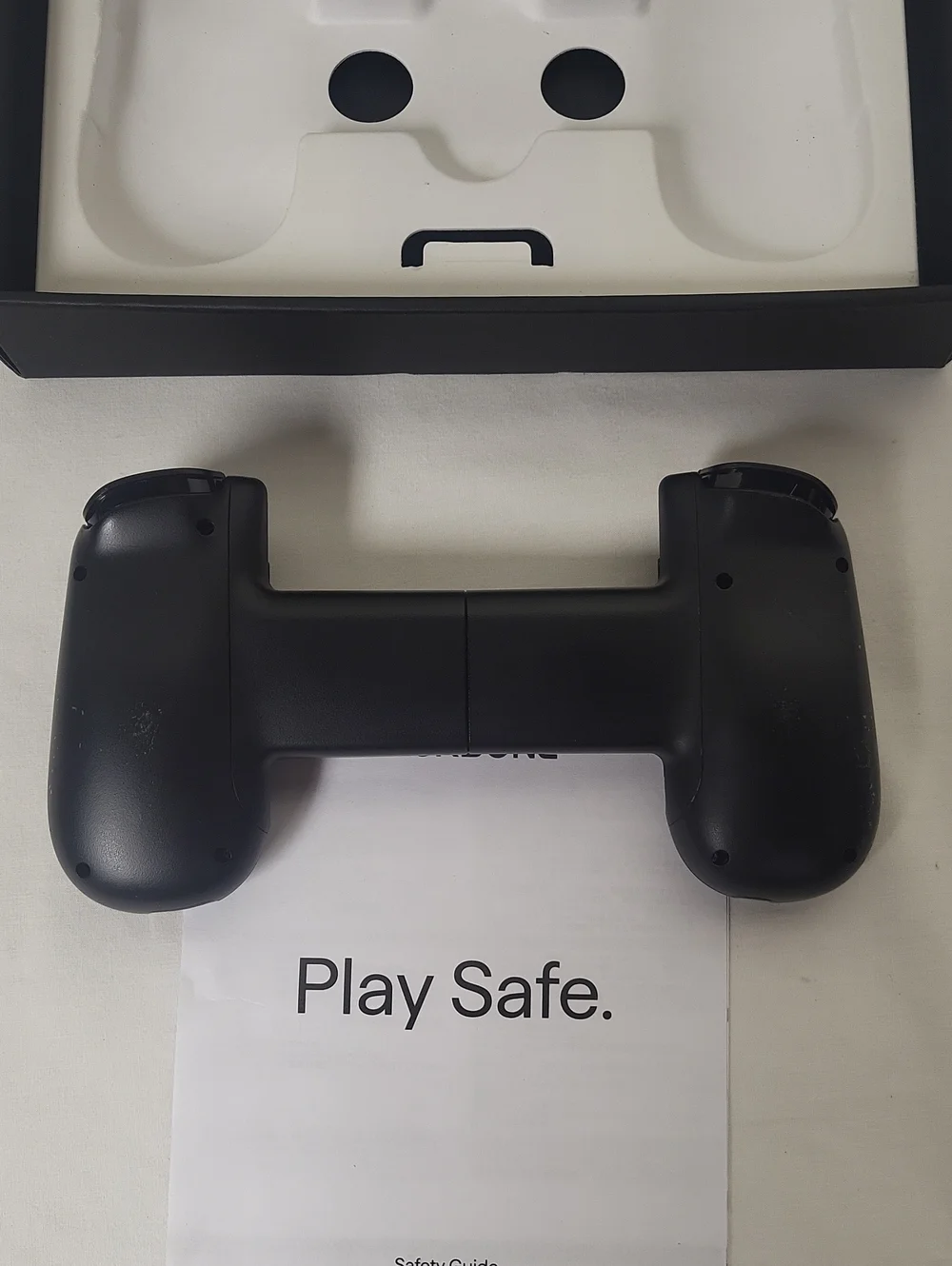 Backbone One Mobile Gaming Controller 2nd Gen NWOT